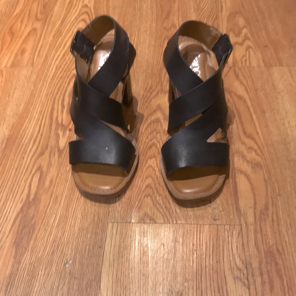 Sandals 6.5 Black